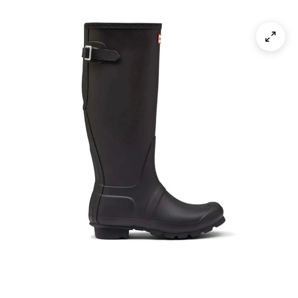 Hunter size 10 Tall adjustable rain boot in black